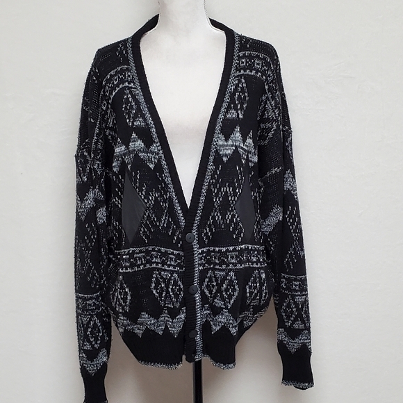 𝅺VINTAGE Chartwell Black Gray Knit Leather Trim V-neck Funky Pull-over Cardigan - Picture 4 of 13